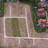 Luftbild von leeren Bauflächen beim Wackerow Projekt