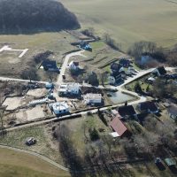 Luftbild von Golfvillen im Aufbau bei Ranzow